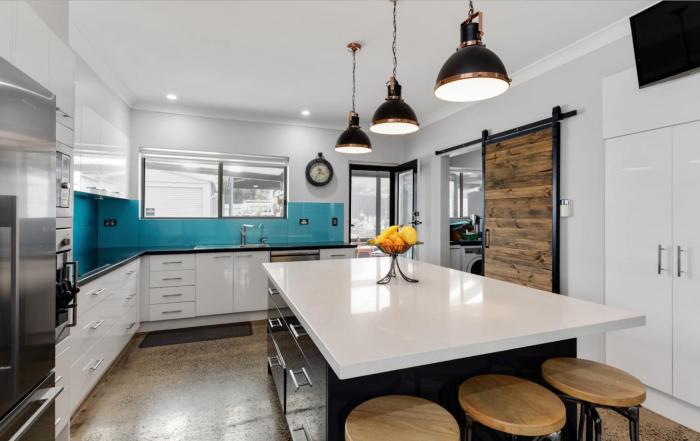 Sea Whispers, family friendly