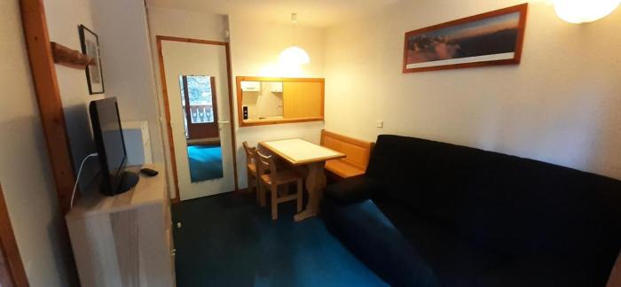 Résidence Melezets 3 - 2 pièces 4 personnes centre station MAE-6754