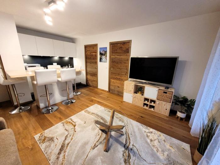 Appartement neuf 32 m² au centre des Gets, pour 4 personnes, proche des commerces et pistes de ski - FR-1-598-160