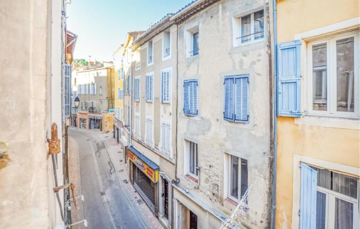 Nice Apartment In Barjols With Wifi