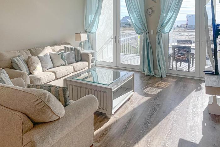 Tranquil Harbour #211