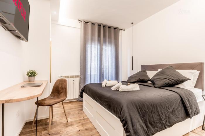 LoungeFloor Metro A Netflix & Wi-Fi