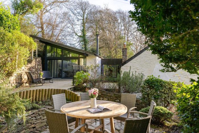 Rose in Vale Cottage