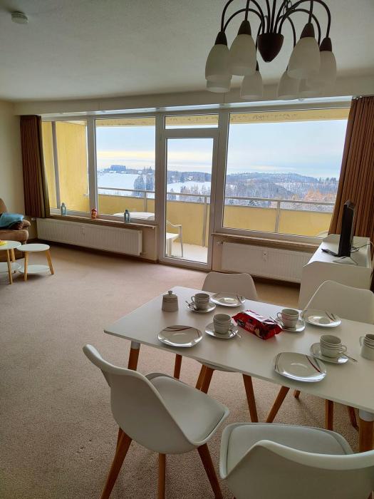 Apartment Blocksberg mit toller Aussicht & Schwimmbad