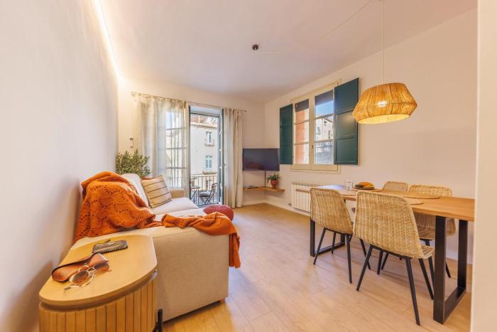 Bravissimo Catedral, with monumental views