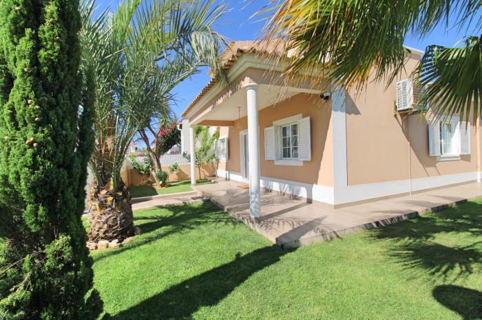 Villa Ribeiro By Keys to Algarve