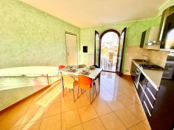 Sole Trilo - a 100 m dal mare e dal centro di Marcelli