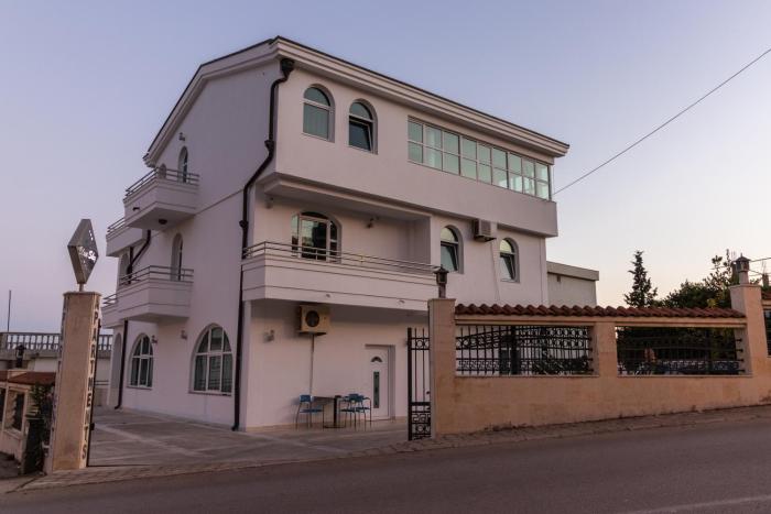 Blue Sky Apartments-Ulcinj, Montenegro