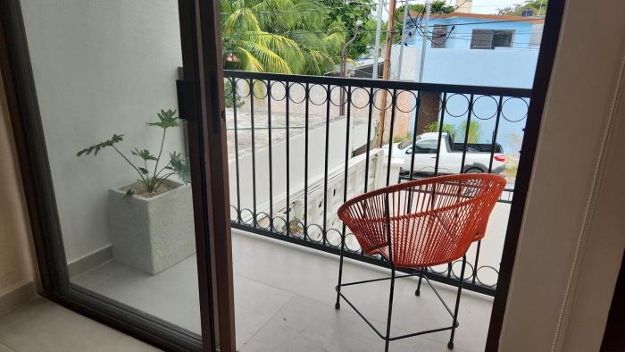 Modern loft with AC near Paseo Montejo - El Rosal