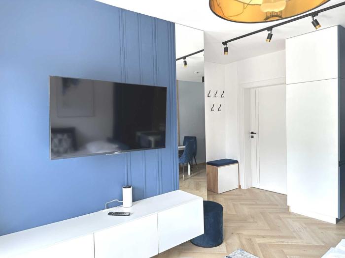 DMK Blue Apartment near Warsaw-Modlin Airport