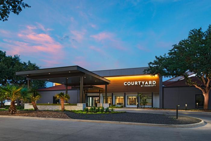 Courtyard by Marriott San Antonio Downtown