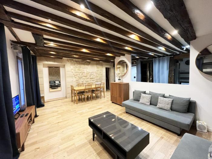 Urban Flat 43 - Charming Parisian Flat near Grands Boulevards