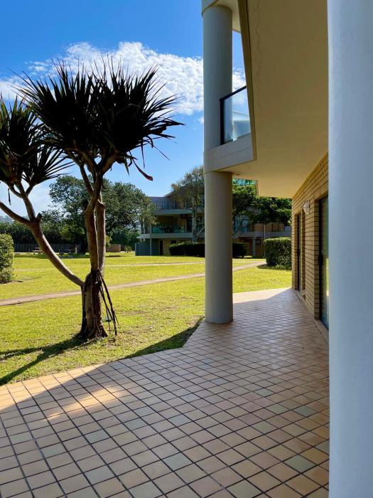 The Green Roof Escape