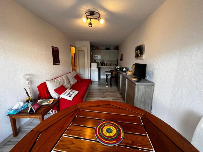 Appartement avec Terrasse à 50m de la Plage des Sables-dOlonne - FR-1-197-429