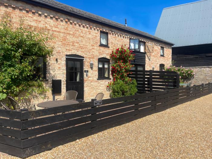 Pretty Cottage In Charming Peaceful Village - Easy Commute to Cambridge - Cambridge Homehost