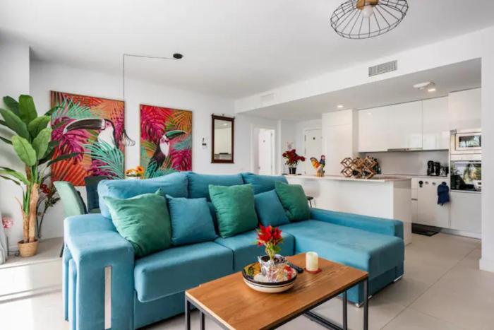 Tranquil sea breeze apartment