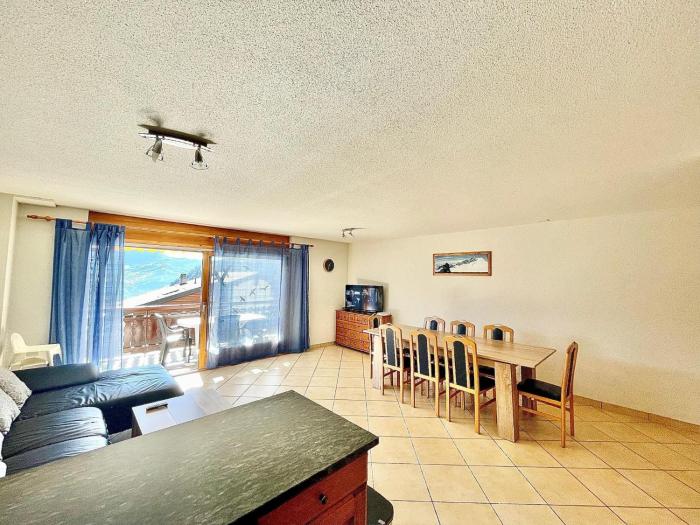 Ovronnaz La Roussane Appartement Spacieux et Confortable