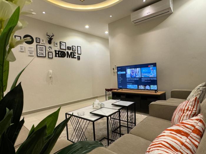 شقة غرفتين نوم وصالة بالنرجس 3