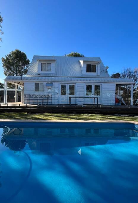 Gorgeous Country Cottage In Lovely Private Grounds