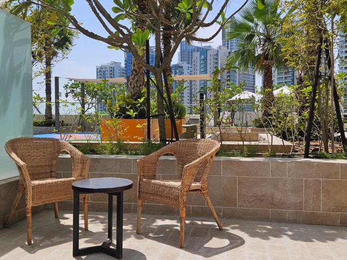Vacay Lettings - Studio in Damac Prive Business bay