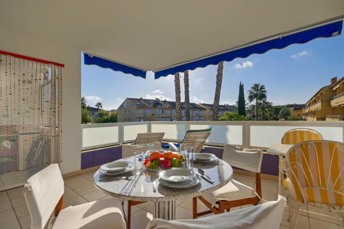 EvaMaria by Aguilarent