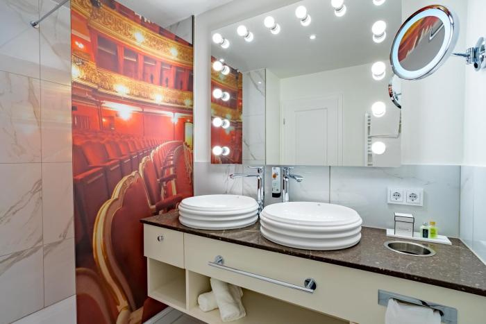 Theaterhotel & Suites Wien