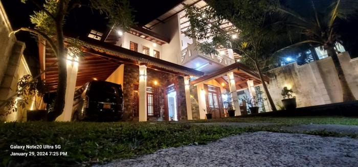 CAW Dream Villa