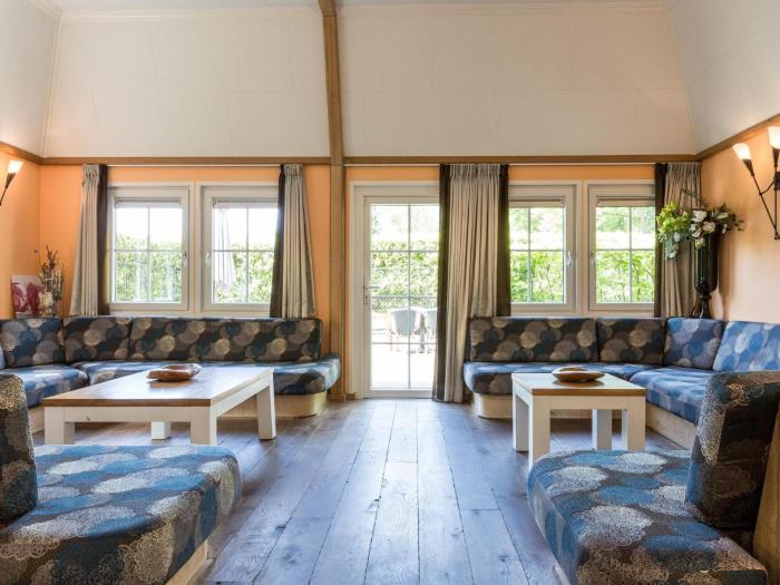 Castle Stay in De Eese with Royal Interiors