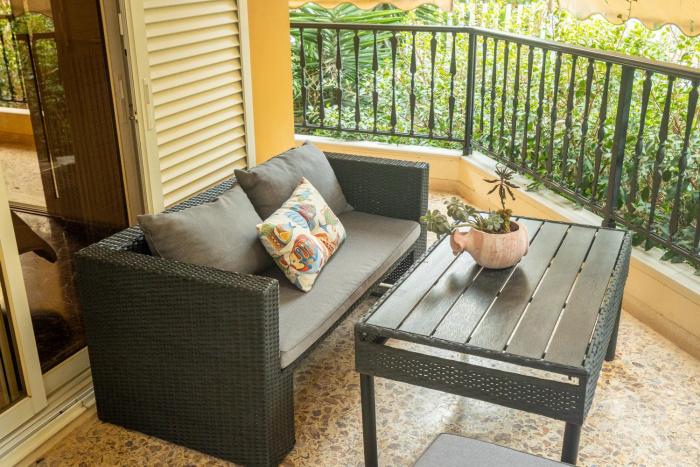 Love Travel Athens Apartments