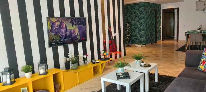 Luxury 2 Bed, 2 Bath Flat, Heart of Maarif, Fiber WiFi & Parking