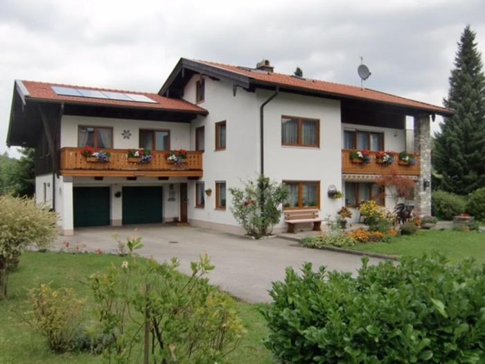 Ferienwohnung Deininger inkl. Chiemgaukarte