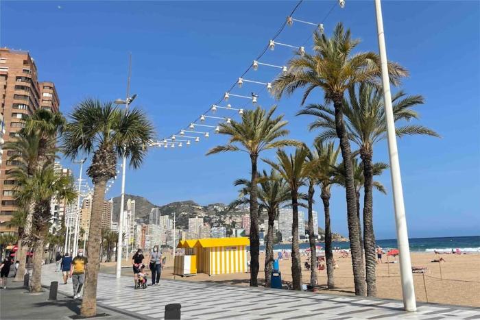 inmejorable ubicación,70m playa 70m pueblo