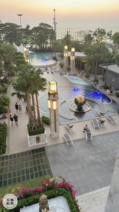 Copacabana Beach Jomtien 科帕卡巴纳海乔木提安海滩毗邻乔木提安夜市