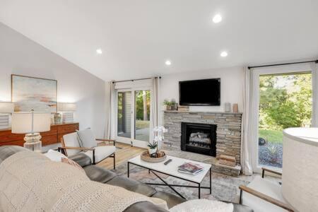 City View Foothills Home