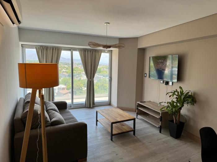 Depto con vista increíble a la ciudad y cordillera , con balcón