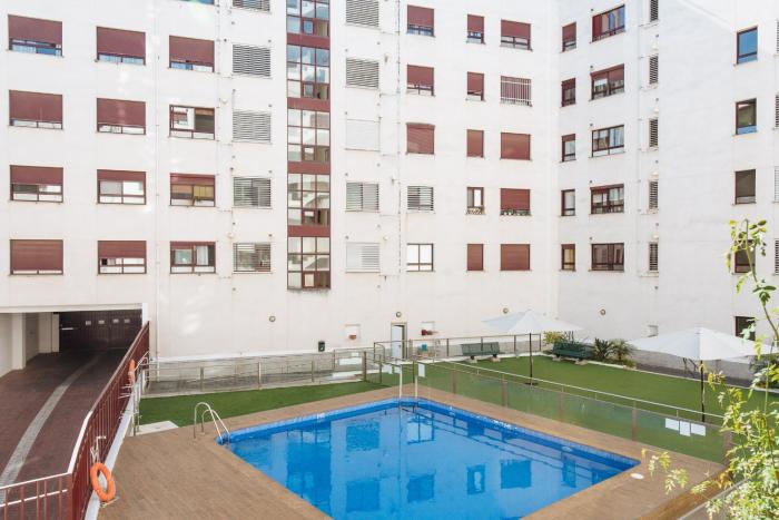 San Bernardo Home Free Parking