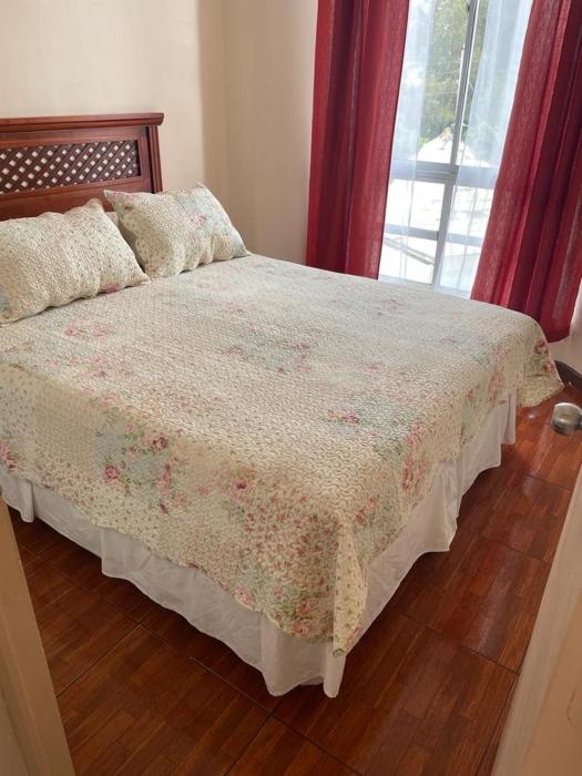 Cuatro Esquinas a pasos de la playa