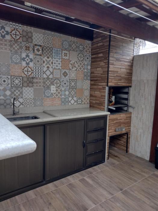 Apto com área Churrasqueira