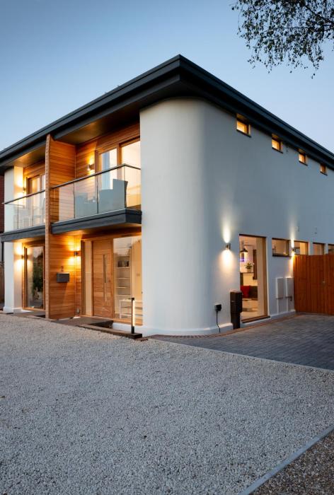 King Bed Joy Lane, Chichester near Goodwood