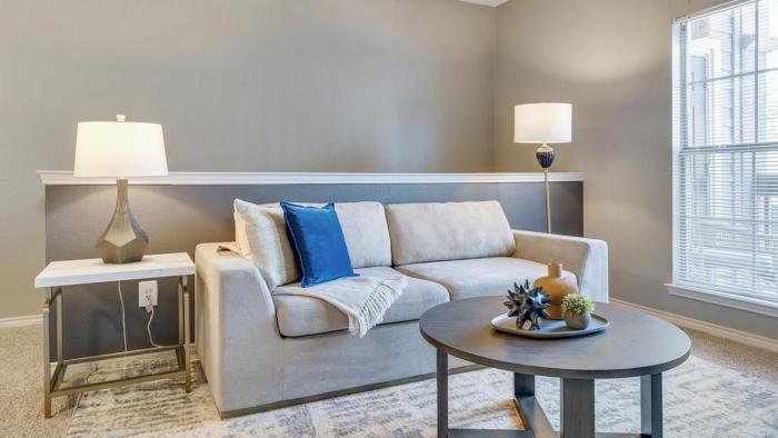 Landing Modern Apartment with Amazing Amenities (ID8190X61)