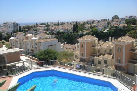 Amplio apartamento con piscina cerca de la playa