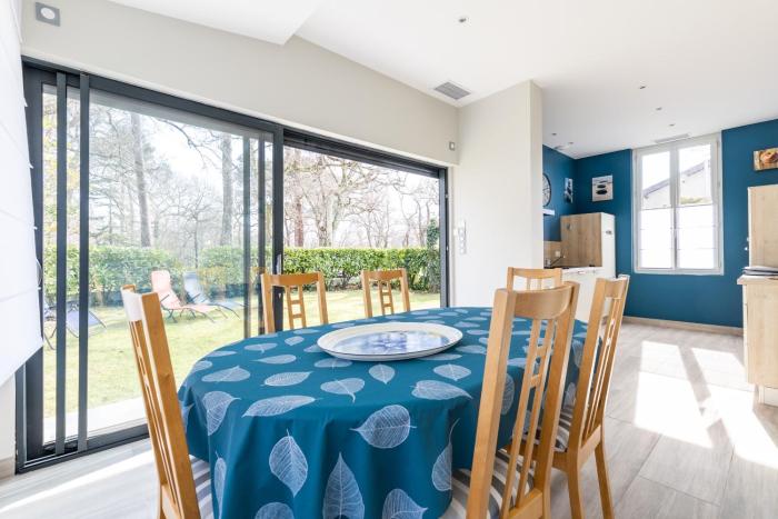 Jardin et confort à 600m de la plage de la Jetée