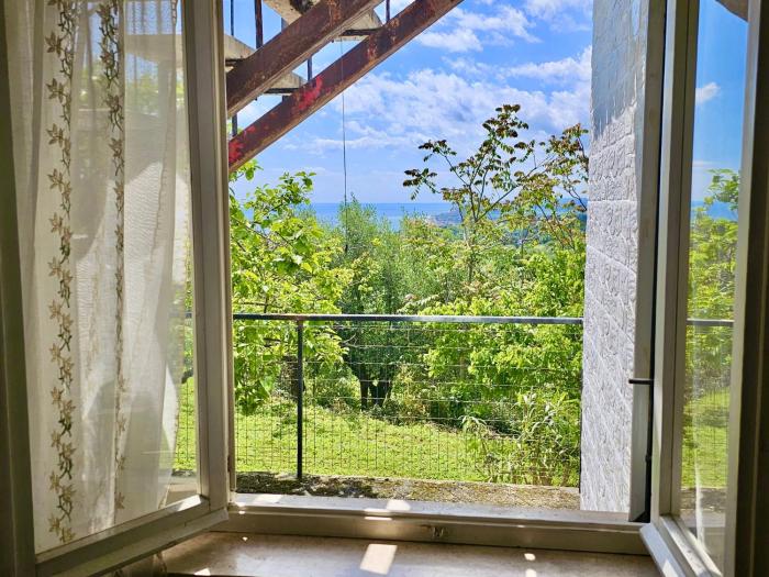 S319 - Sirolo, trilocale vista mare con giardino