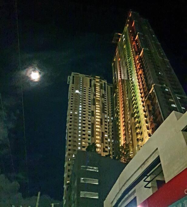 Horizon 101, Condo with a pool & view