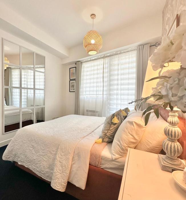 Condo in Batasan Hills with a Mountain view