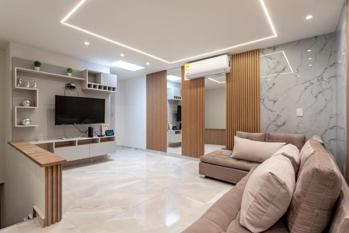 Cozy Apartment with AC in North Medellin.