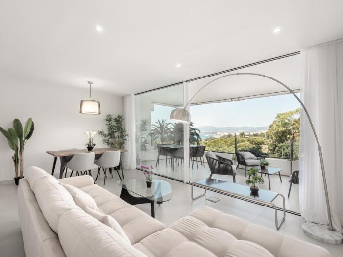 APARTAMENTO CON VISTAS AL MAR, LA CONCHA Y RIO REAL