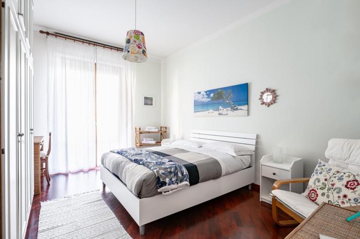 GuestHost - Visarno & University Roomy Flat x6 with Parking