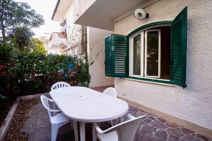 Villetta con portico a 100mt dal mare, Marcelli - M220