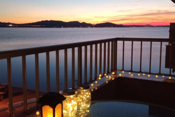 Apartamento con vistas al mar